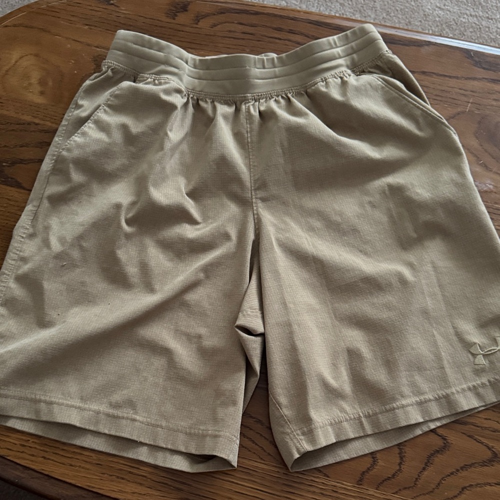 Under Armour Men's Khaki Athletic Shorts